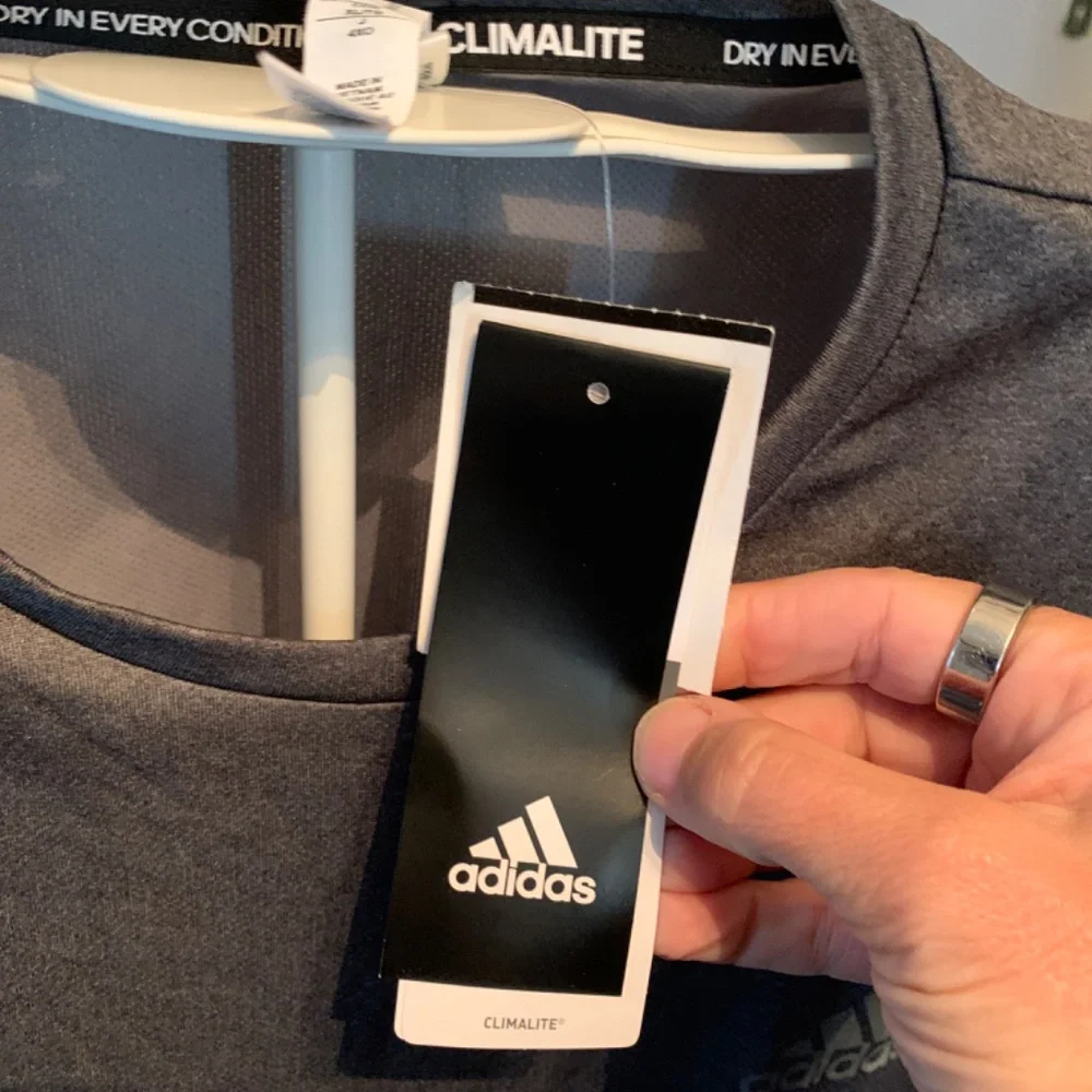 Adidas climalite ESS tech tee. NWT‎ retail 40